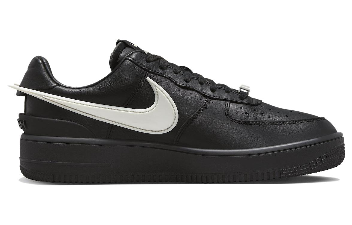 نايك × أمبوش إير فورس 1 حذاء ت - مراجعة Nike Shoes Air Force 1 وسعره