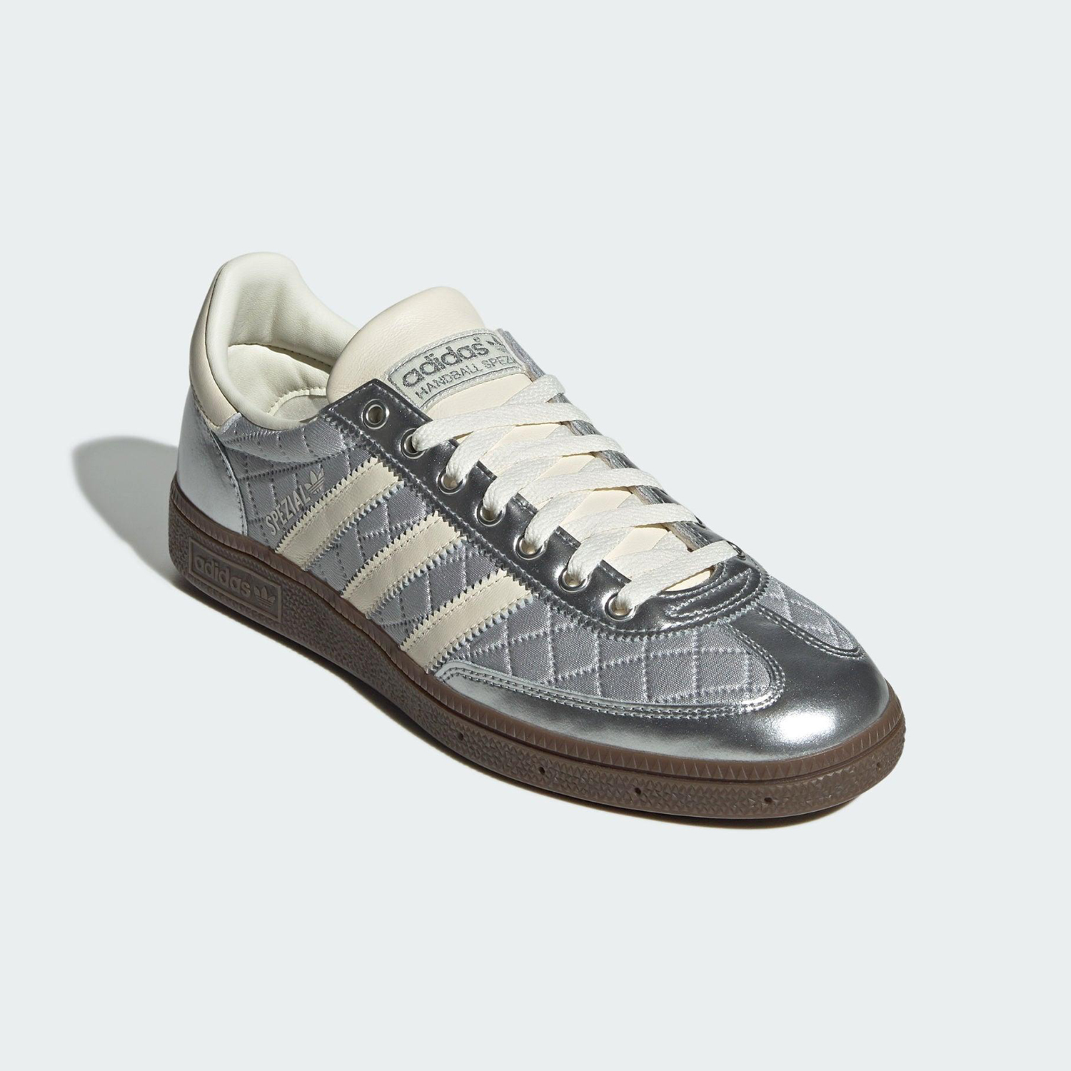 حذاء أديداس الأصلي البرسيم للر - مراجعة Adidas Shoes Samba وسعره